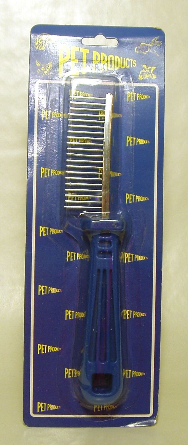 Single coarse pet comb with blue plastic handle and metal teeth, shown in retail blister packaging labelled Pet Products.