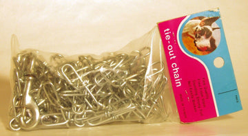GoPetPlace dog tie-out chain in clear plastic packaging with branded card header showing product name and features