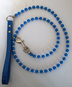 GoPetPlace 120cm beaded dog lead in aqua, showing blue and silver beads on wire with a silver bolt snap clip and a blue wrist-loop handle.